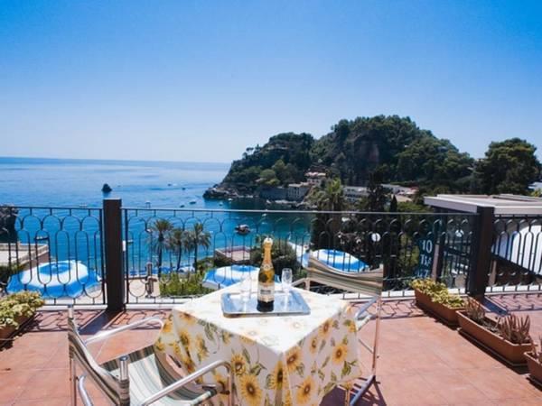 Baia Azzurra 4*